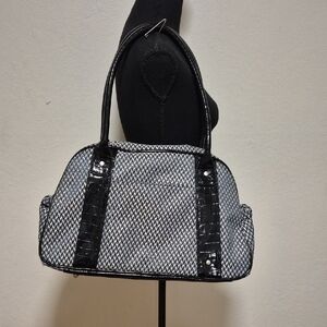 Baby Connection Black and White Diaper Bag Great Condition